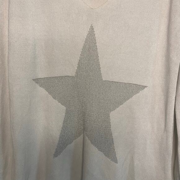 Venti 6 Made in Italy Modal White Star Sweater V Neck Soft Casual Size Medium - Picture 3 of 15